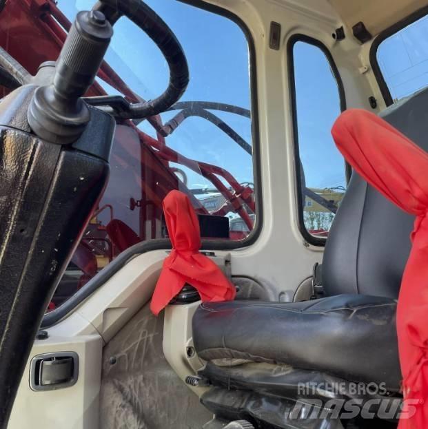 Doosan DX150W-9C Escavatori gommati