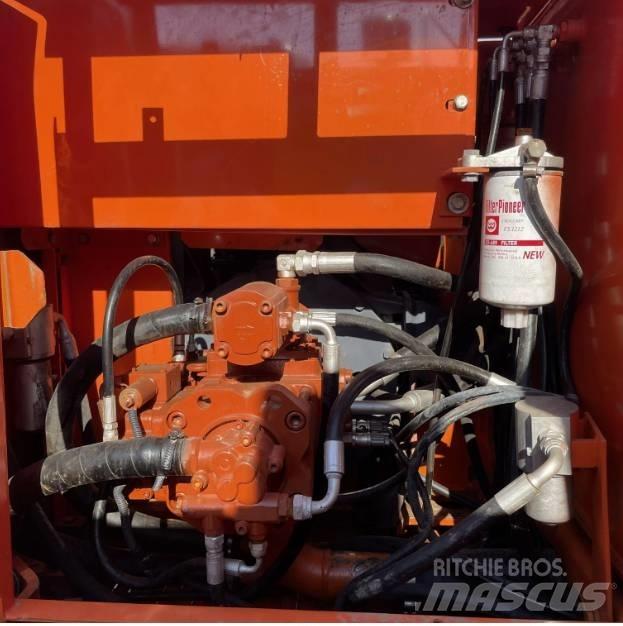 Doosan DX150W-9C Escavatori gommati