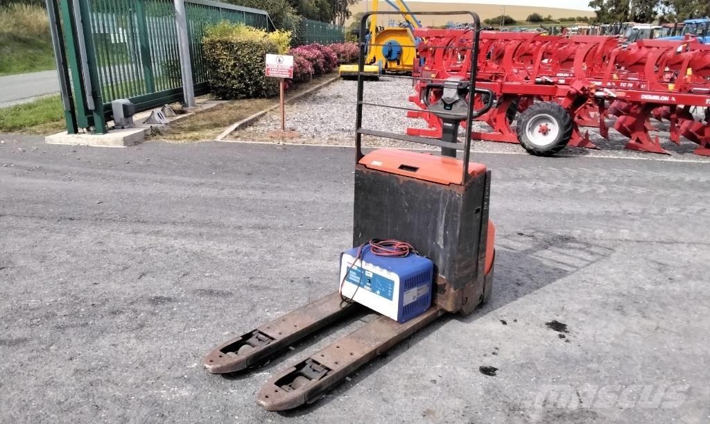 Toyota LWE 180 Transpallet manuale