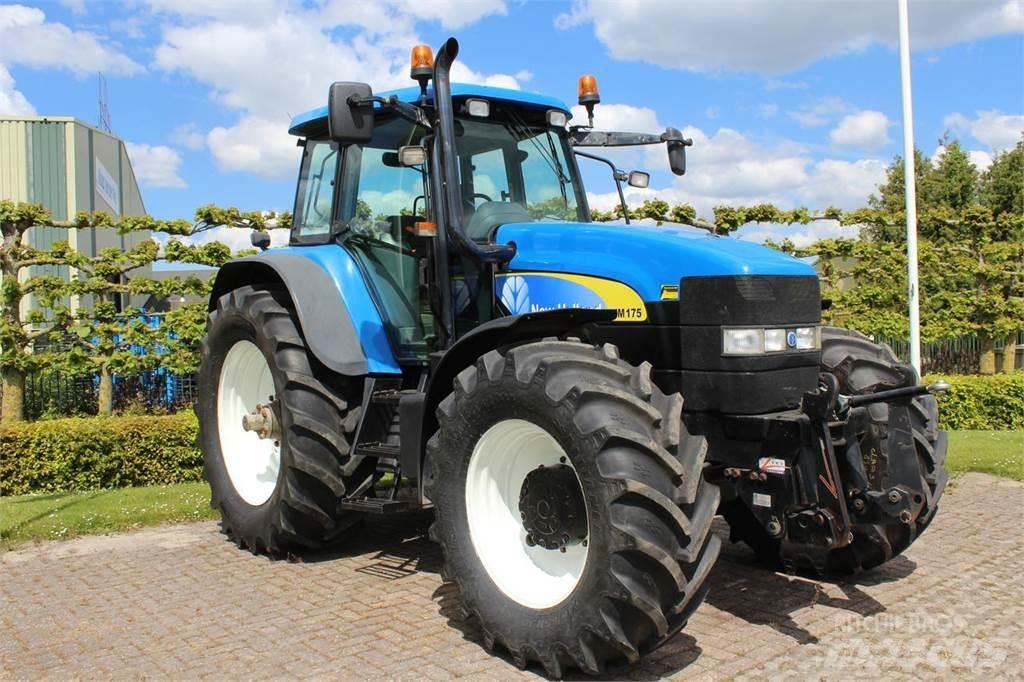 New Holland TM175 Trattori
