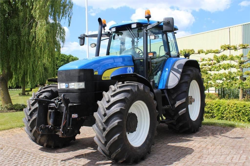 New Holland TM175 Trattori