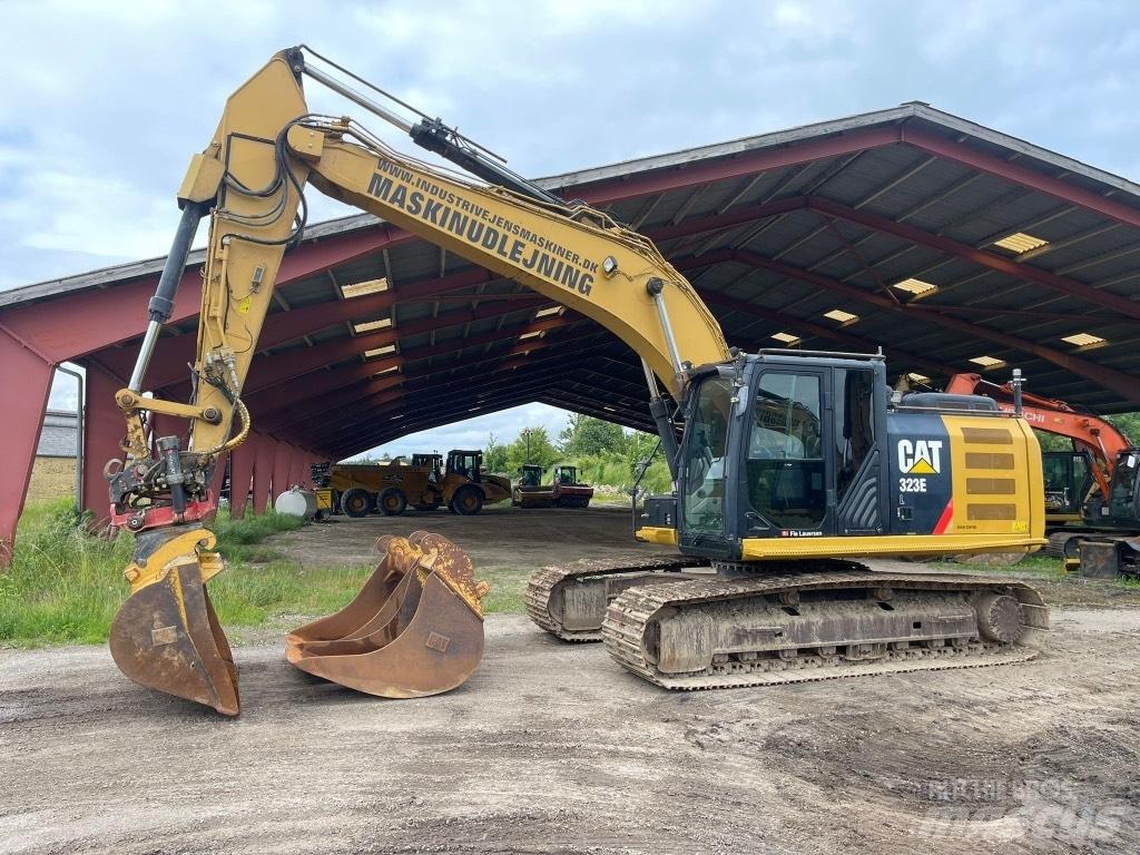 CAT 323 EL Escavatori cingolati