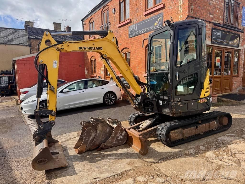 New Holland E26C Miniescavatori