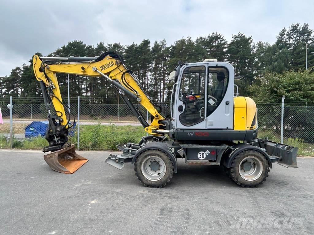 Wacker Neuson EW100 Escavatori gommati