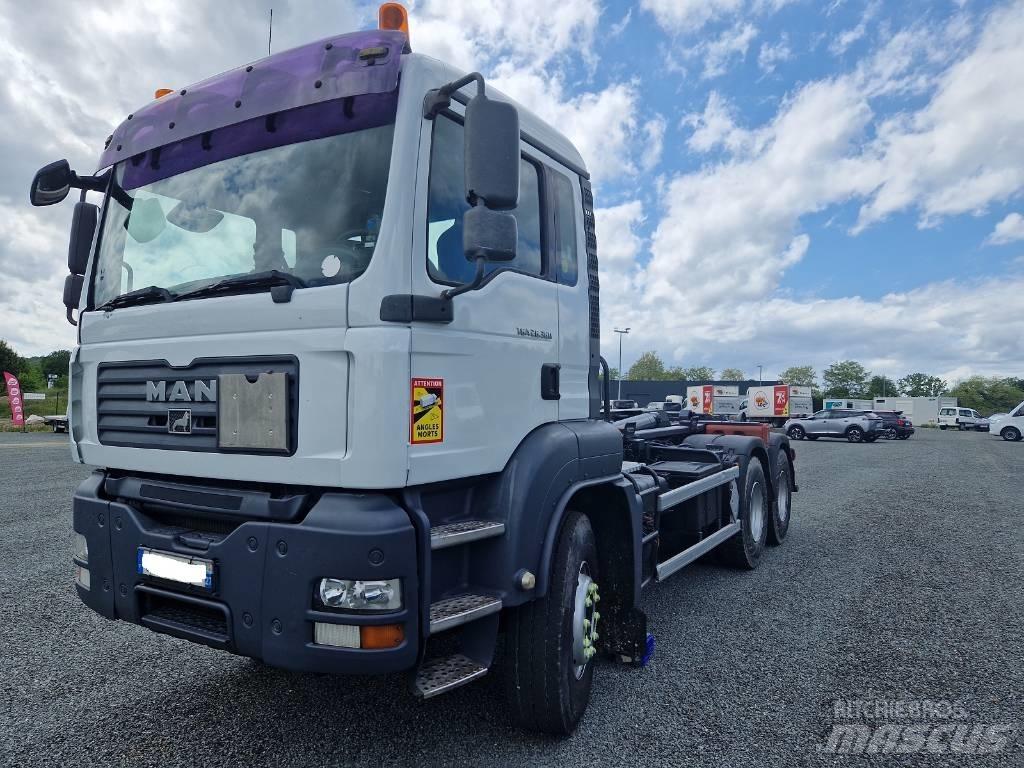 MAN TGS 26.360 Camion con gancio di sollevamento
