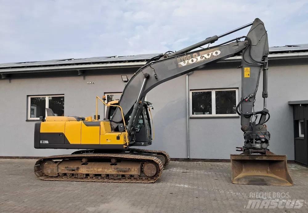 Volvo EC 220 DL Escavatori cingolati