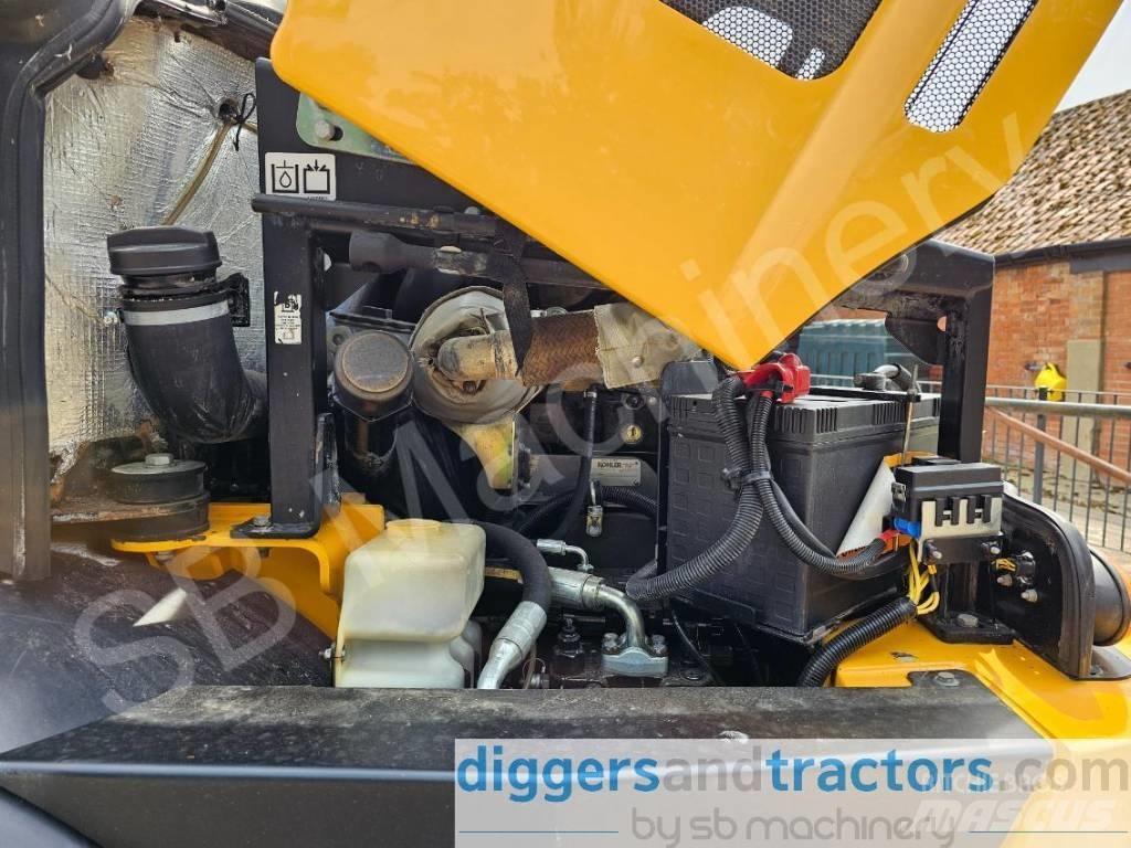 JCB TM 220 Pale gommate