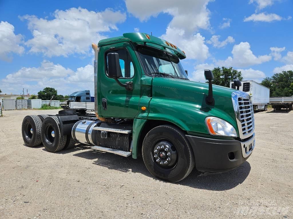 Freightliner 125 Motrici e Trattori Stradali