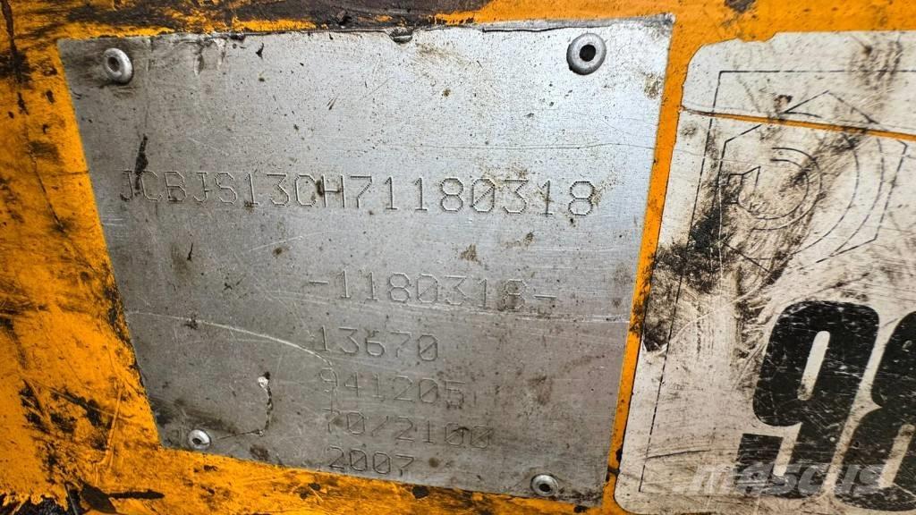 JCB JS 130 LC + JAK300 Escavatori cingolati