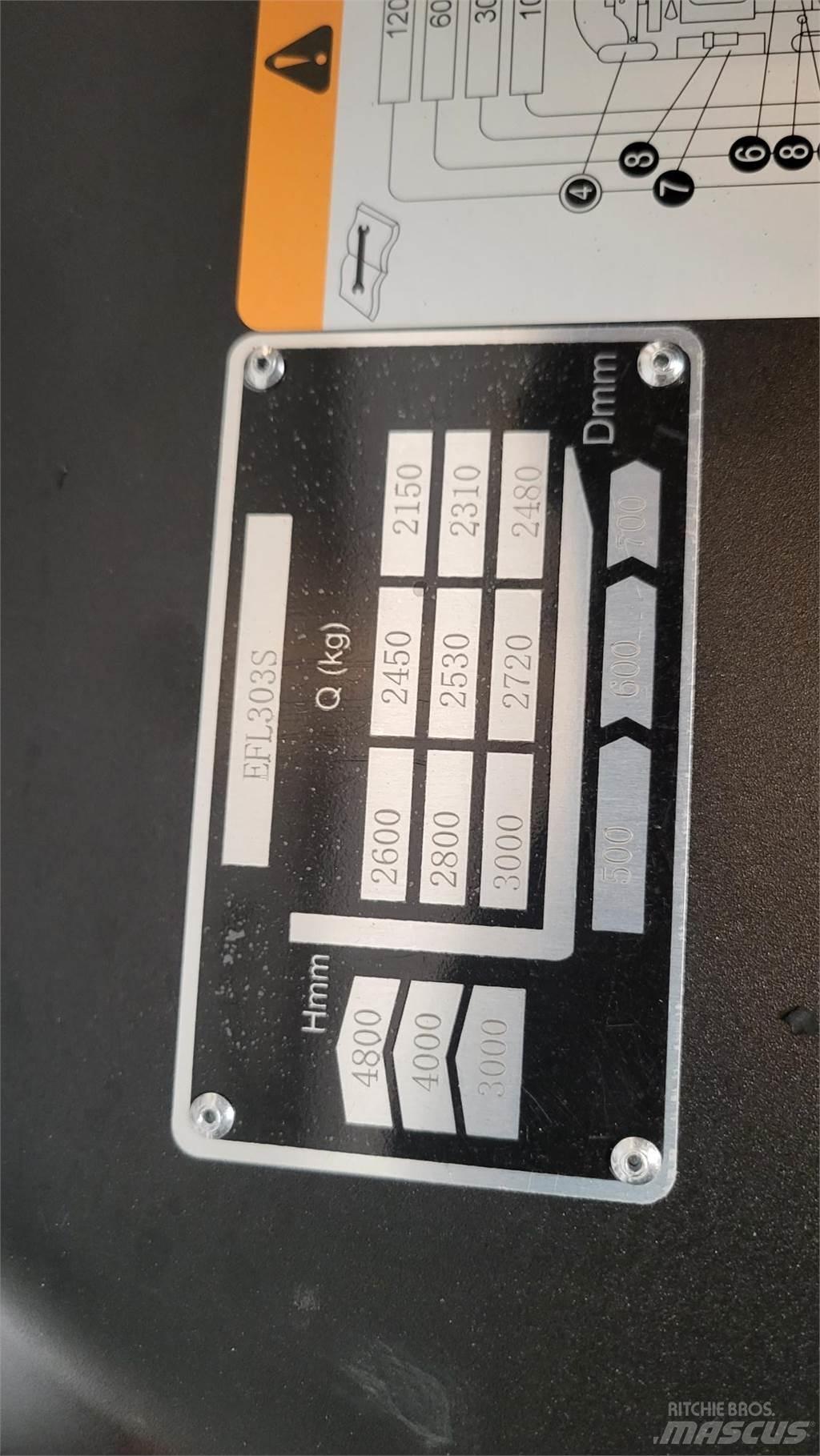  EFL303-S 2025 Carrelli elevatori elettrici