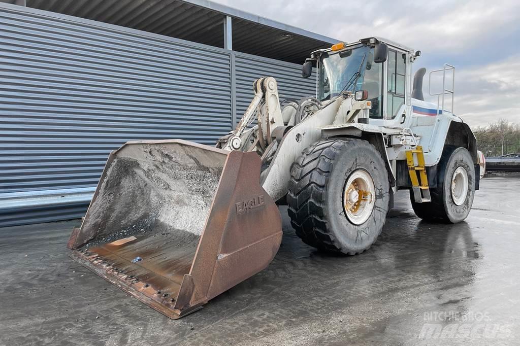 Volvo L 150G Pale gommate