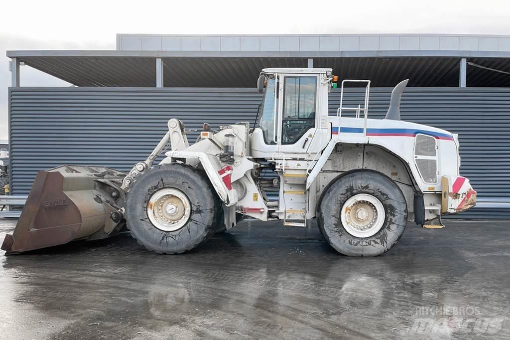 Volvo L 150G Pale gommate