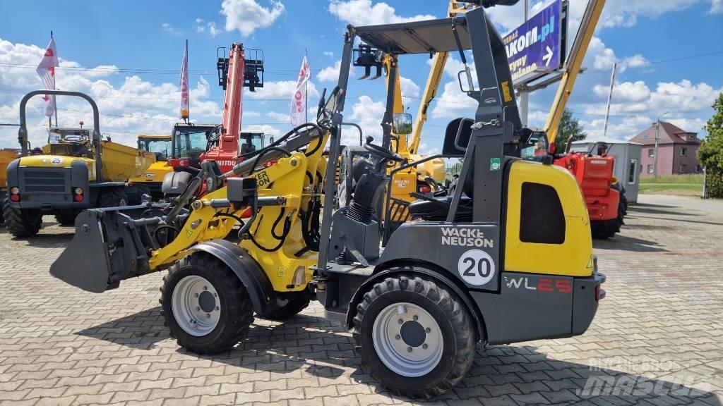 Wacker Neuson WL 25 Pale gommate