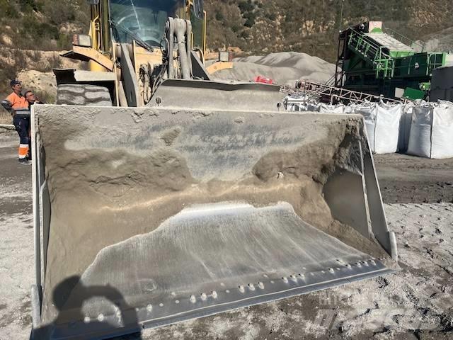 Volvo L 110 E Pale gommate
