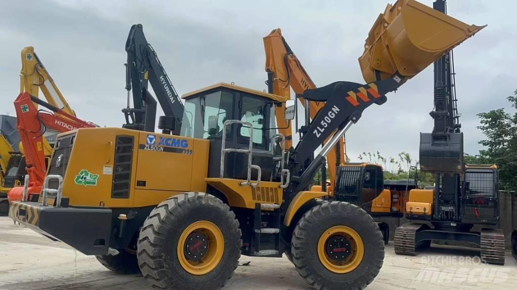 XCMG ZL 50 GN Pale gommate