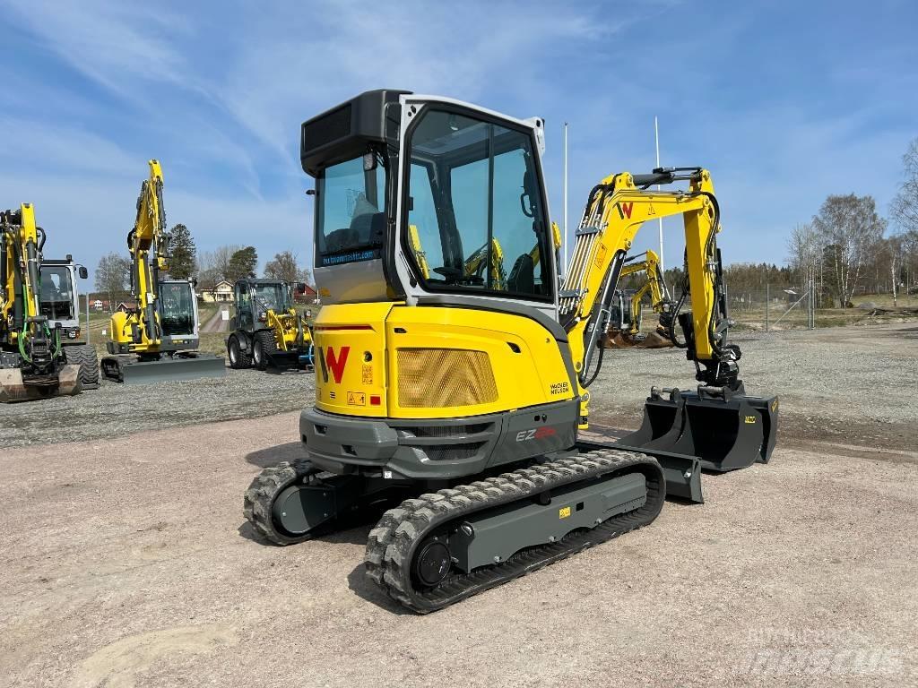 Wacker Neuson EZ26 Miniescavatori