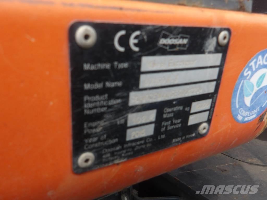 Doosan DX 160 W Escavatori gommati
