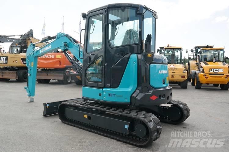 Airman AX55U-7 Miniescavatori