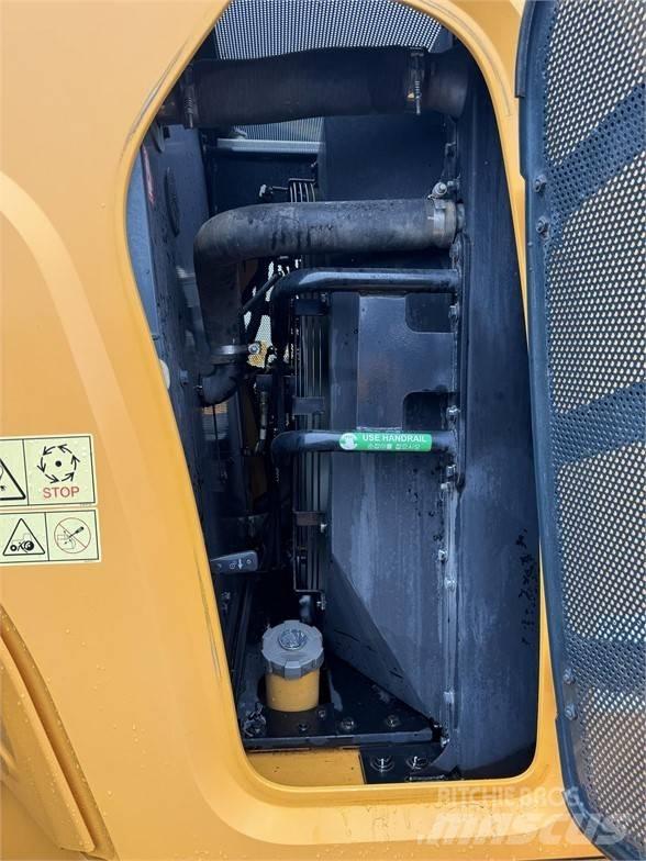 Hyundai HL 955 Pale gommate