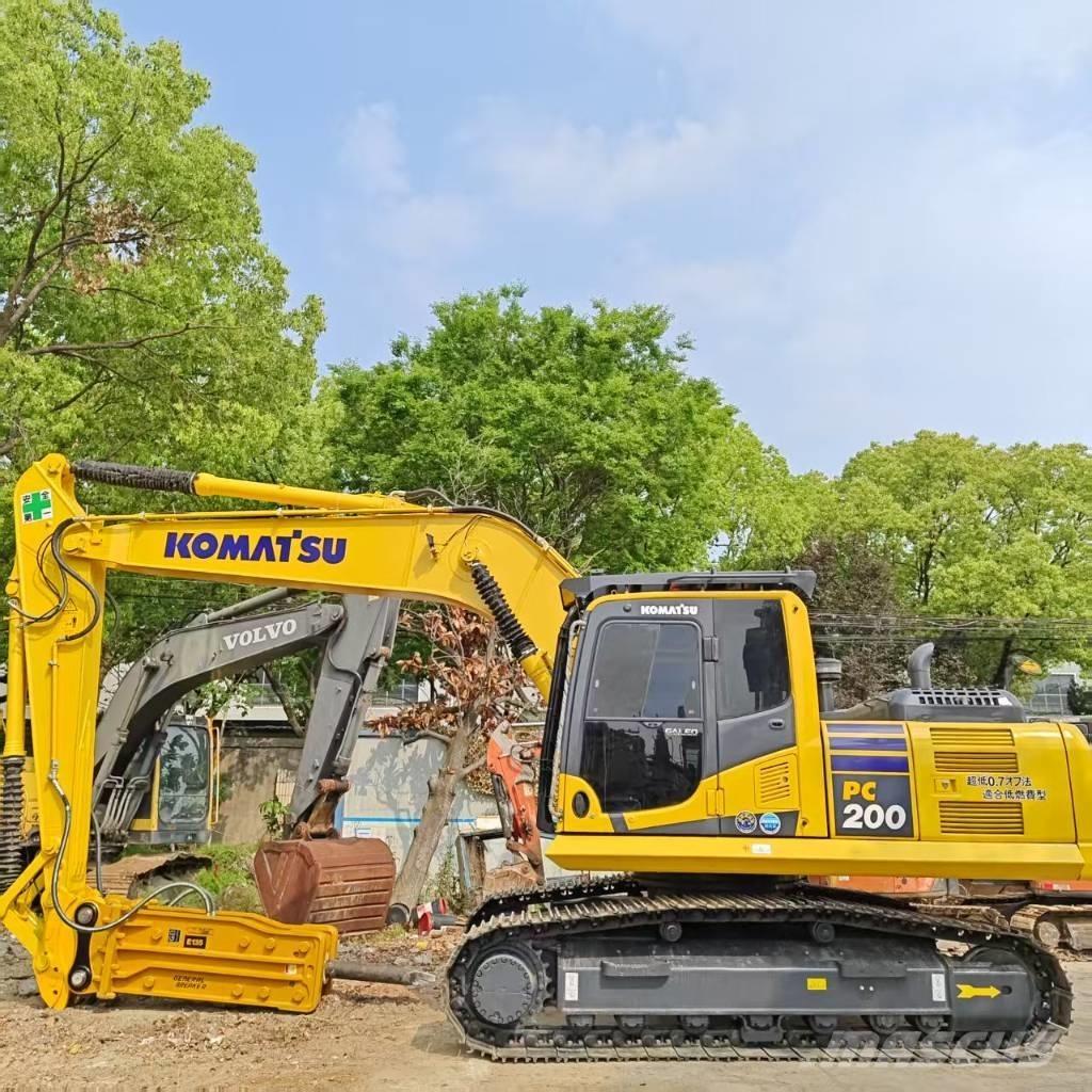 Komatsu PC 200-8 Escavatori cingolati