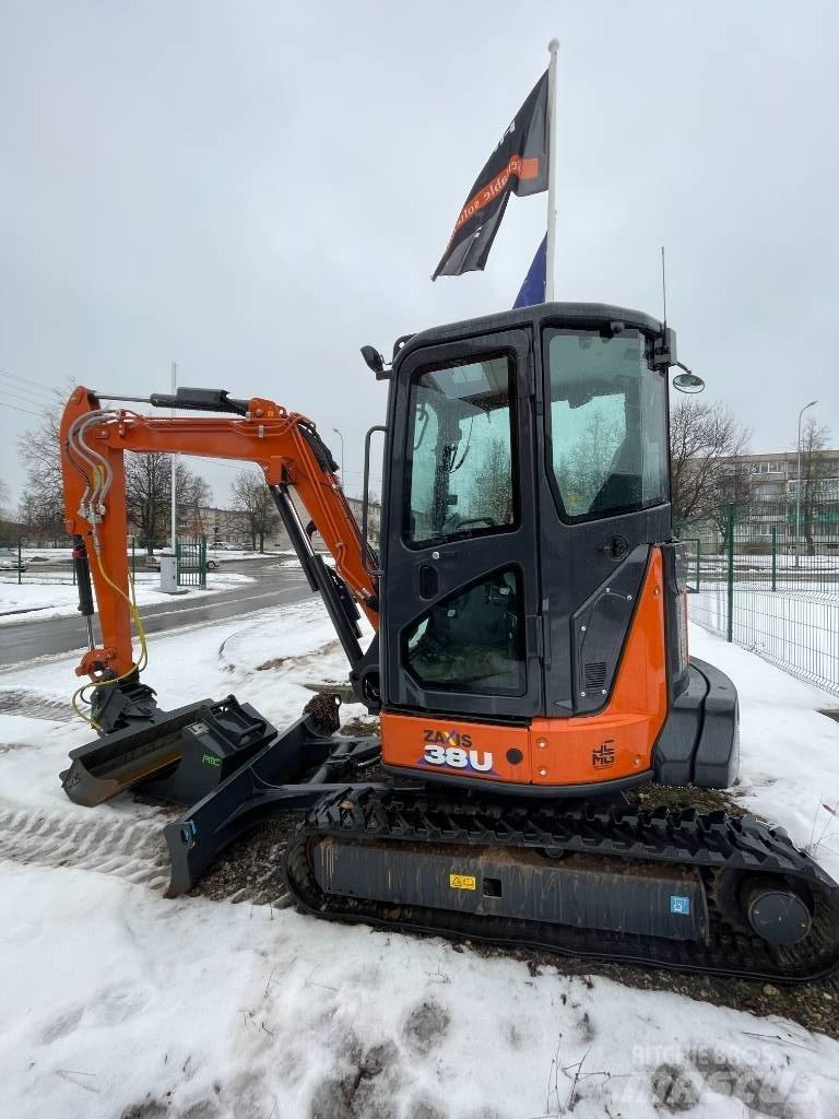 Hitachi ZX 38 U-6 Miniescavatori