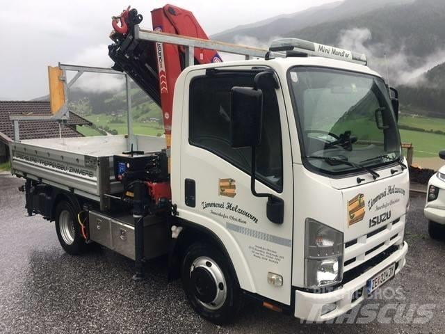 Isuzu N2 mit HMF 910 Autogru