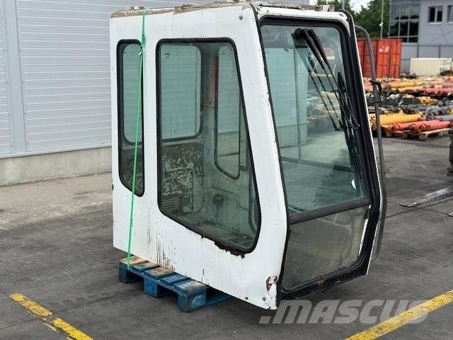 Liebherr CAB SERIE B Cabine e interni