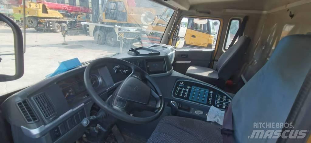 Sany SAC1300T Gru per tutti i terreni
