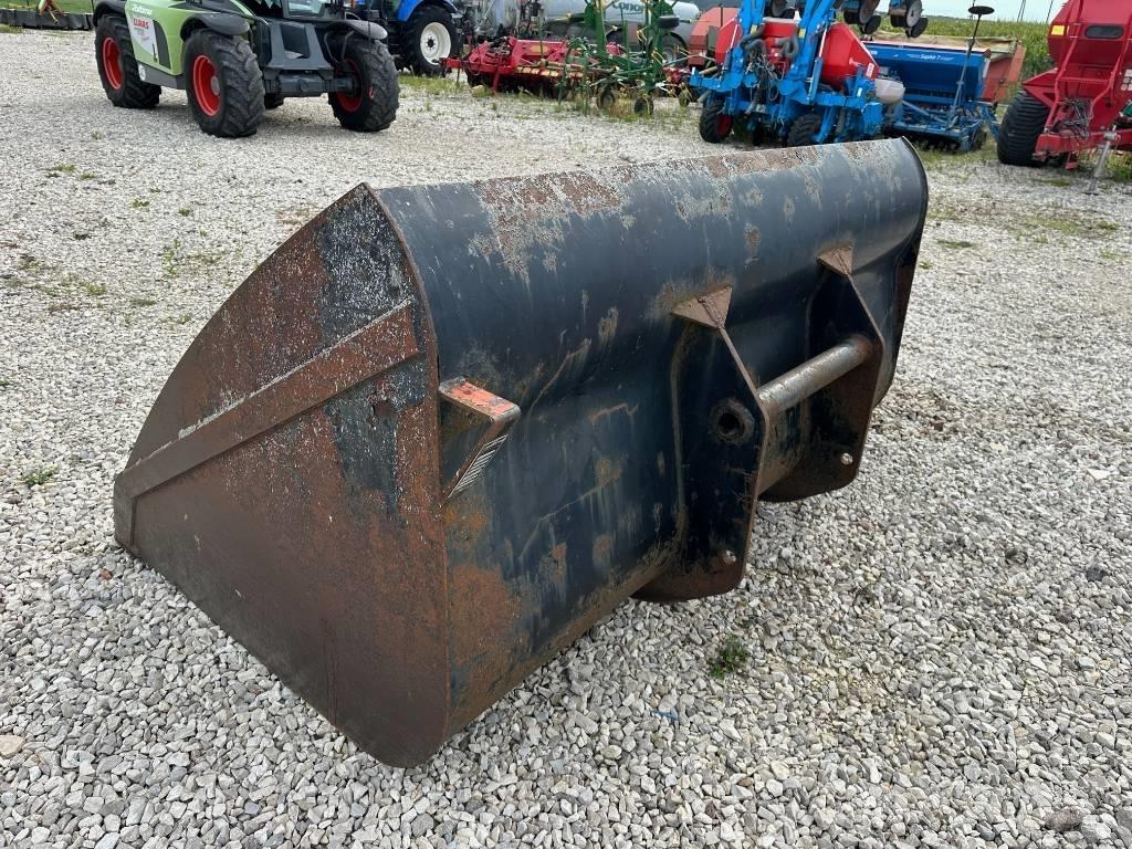  ŁYŻKA MANITOU 2,4 M Altri macchinari per caricamento e scavo