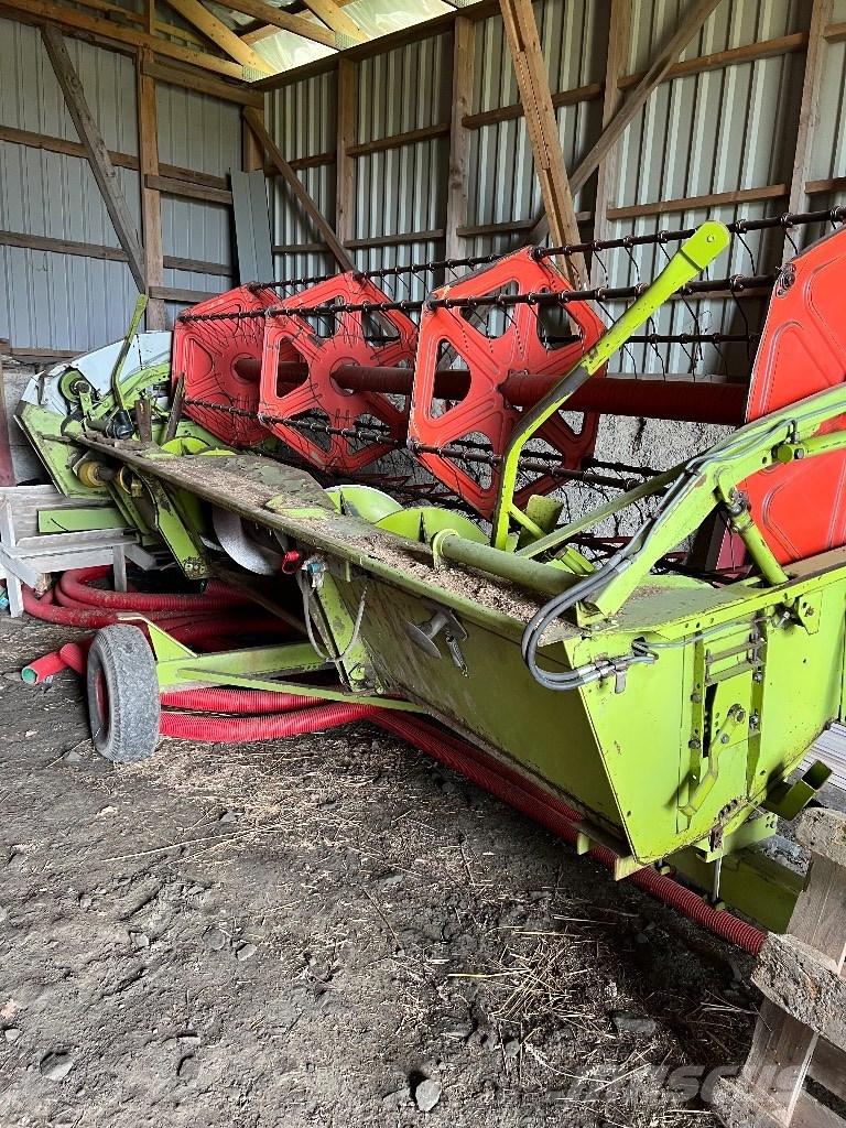 CLAAS Mega 202 Mietitrebbiatrici
