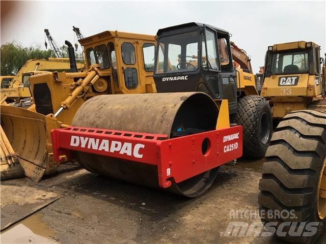 Dynapac CA251D Rulli monotamburo