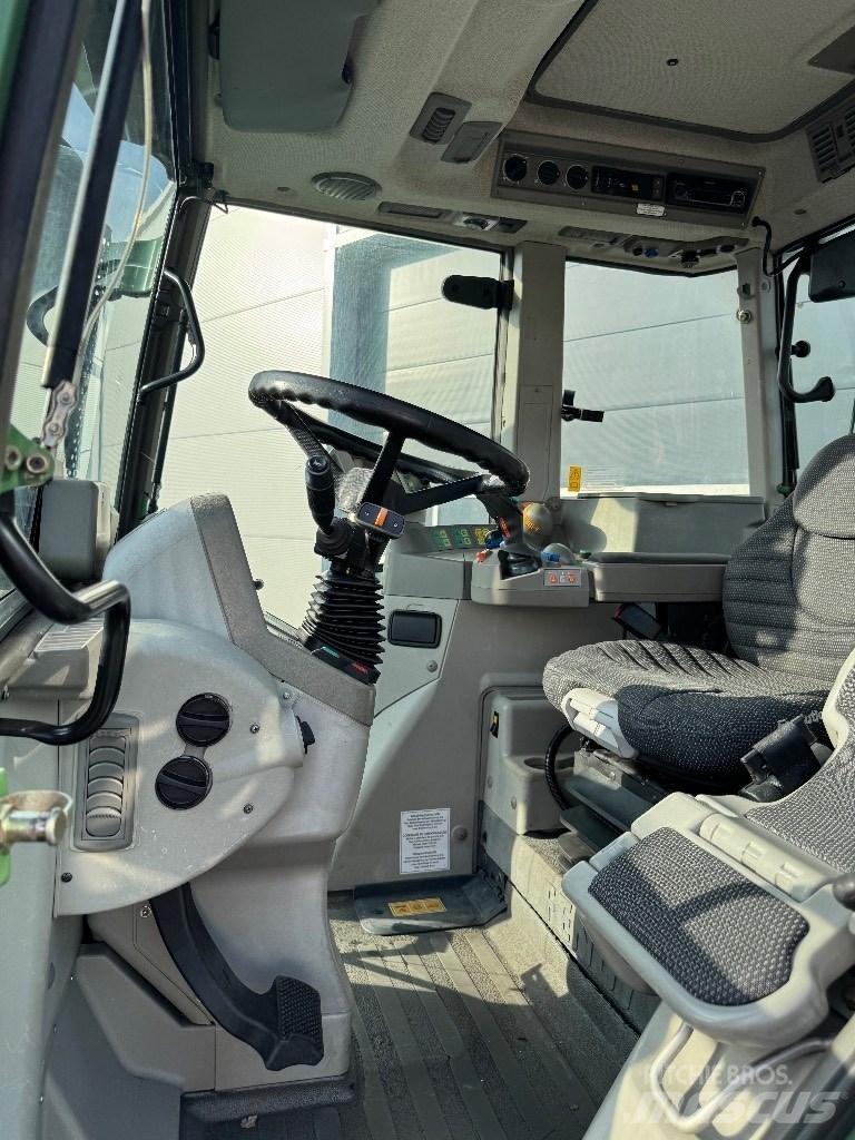 Fendt 820 Vario TMS Trattori