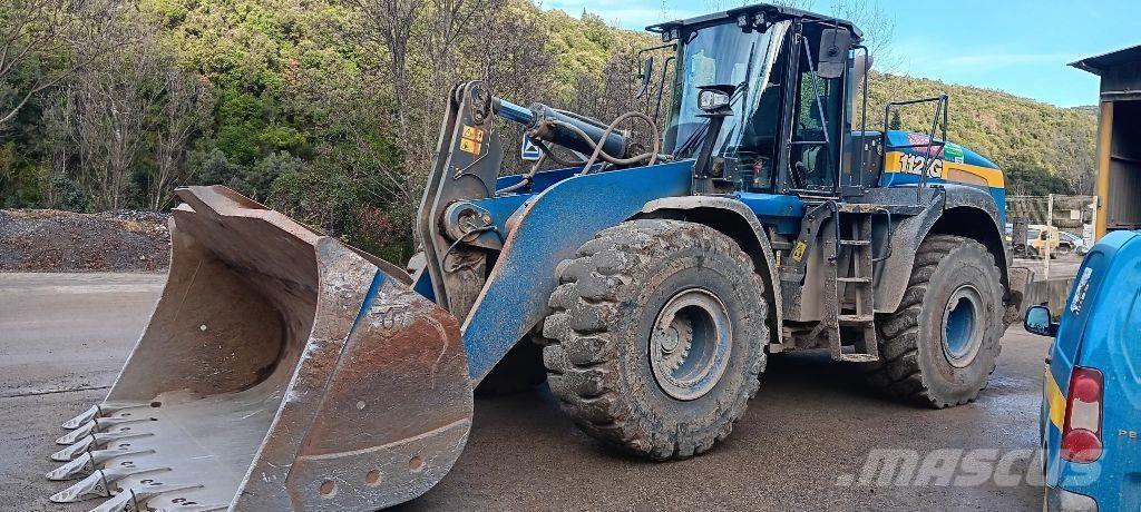 CASE 1121G Pale gommate