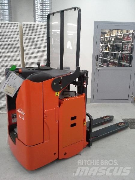 Linde L12LS-03 Carelli stoccatori  automatici-usati