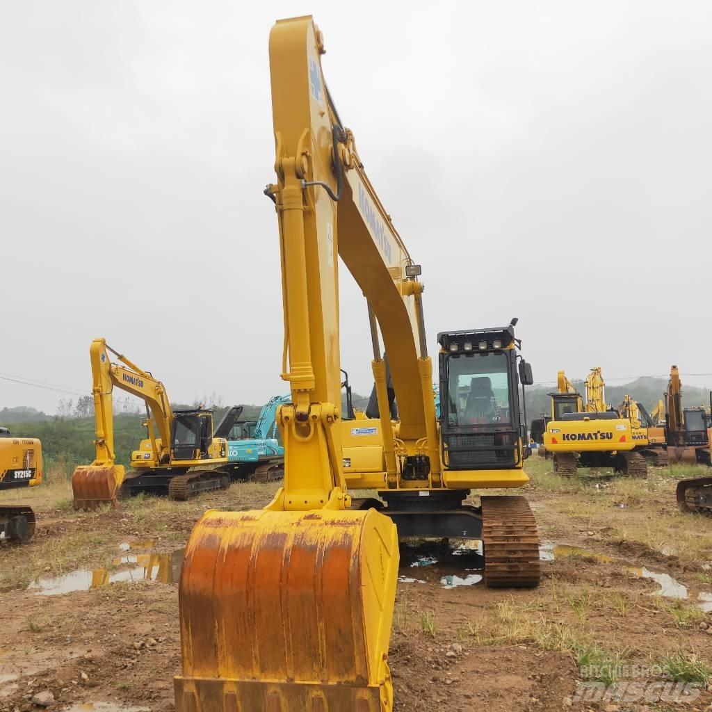 Komatsu PC200-8 Escavatori cingolati