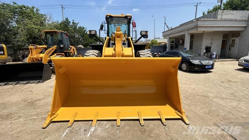 SDLG LG 956 L Pale gommate