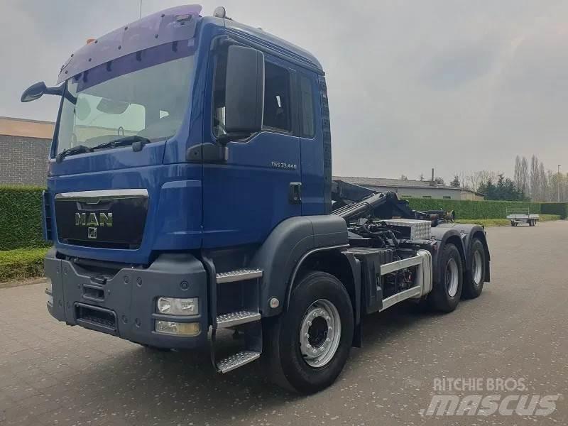 MAN TGS 33.440 Camion con gancio di sollevamento