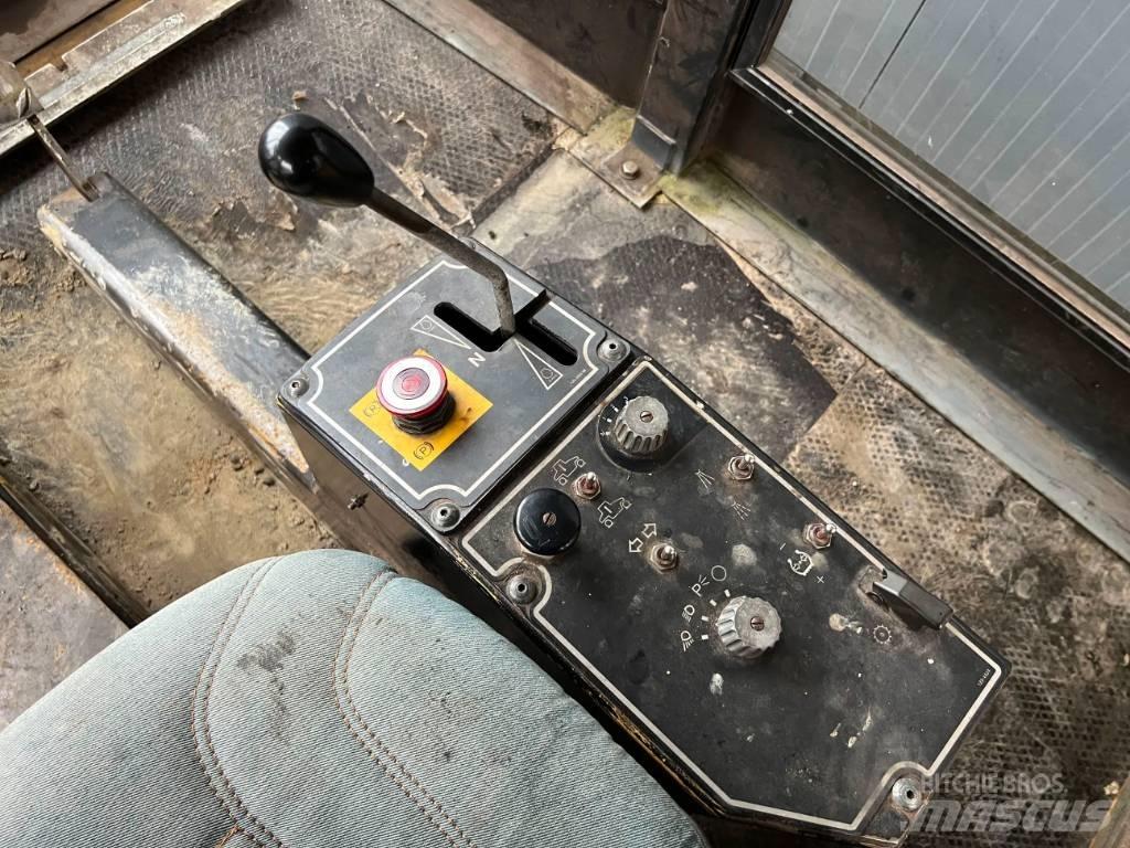 CAT PS300B Rulli gommati
