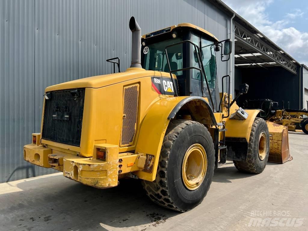CAT 950H Pale gommate