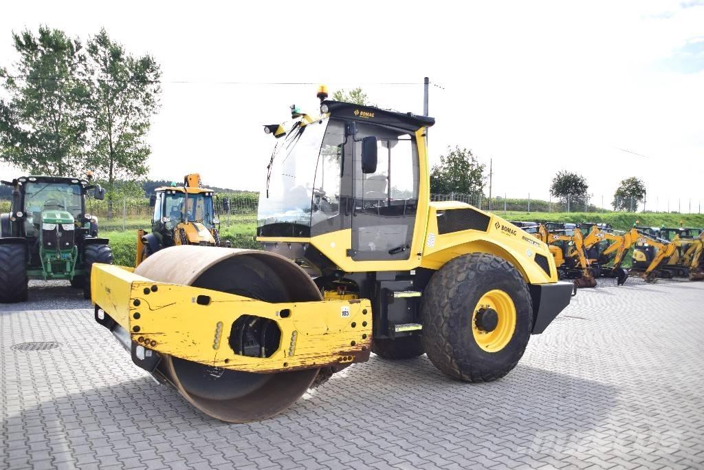 Bomag BW 213 DH Rulli monotamburo