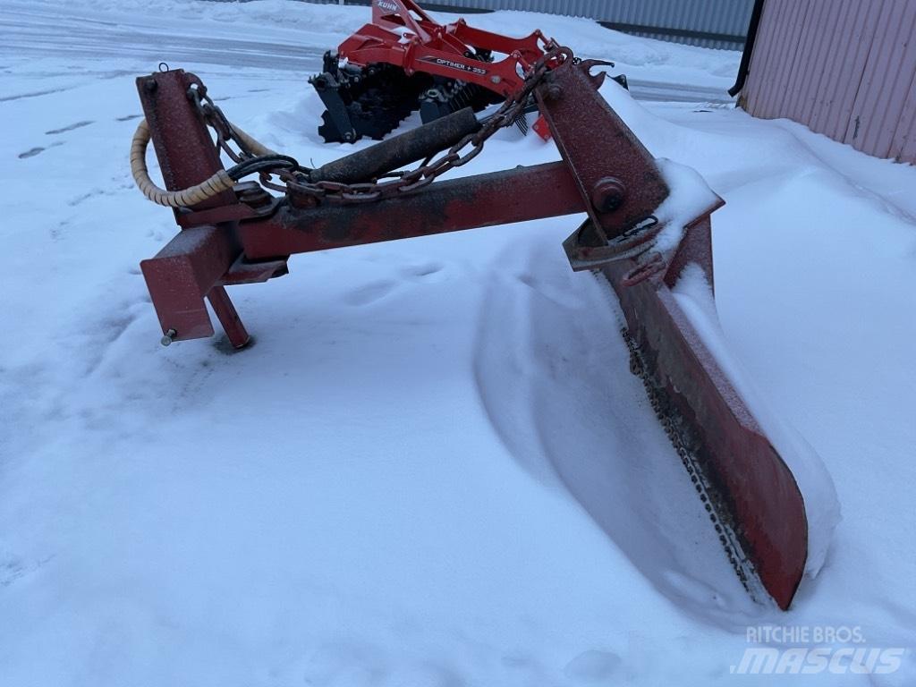 Vama 300 Grader