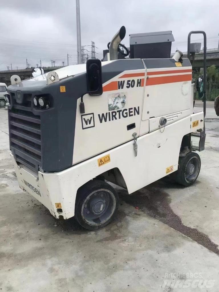 Wirtgen W55HR  ,   W50H Fresa a freddo per asfalto