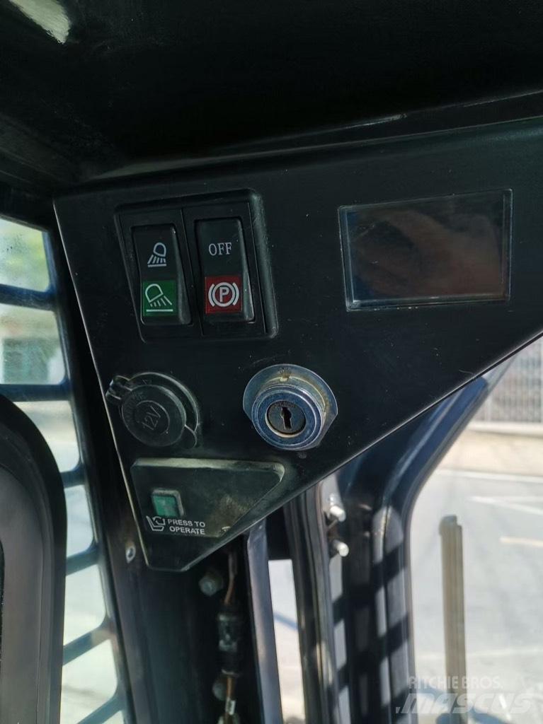 Bobcat S 18 Mini Pale Gommate