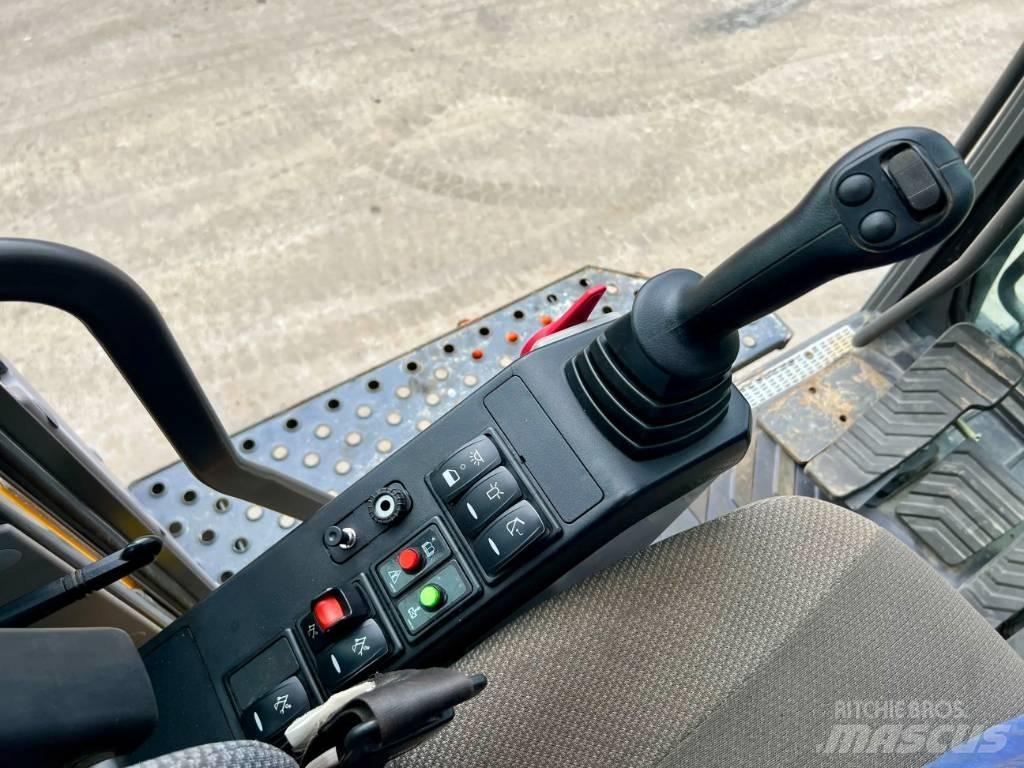 Volvo EC380E HR UHD Escavatori da demolizione