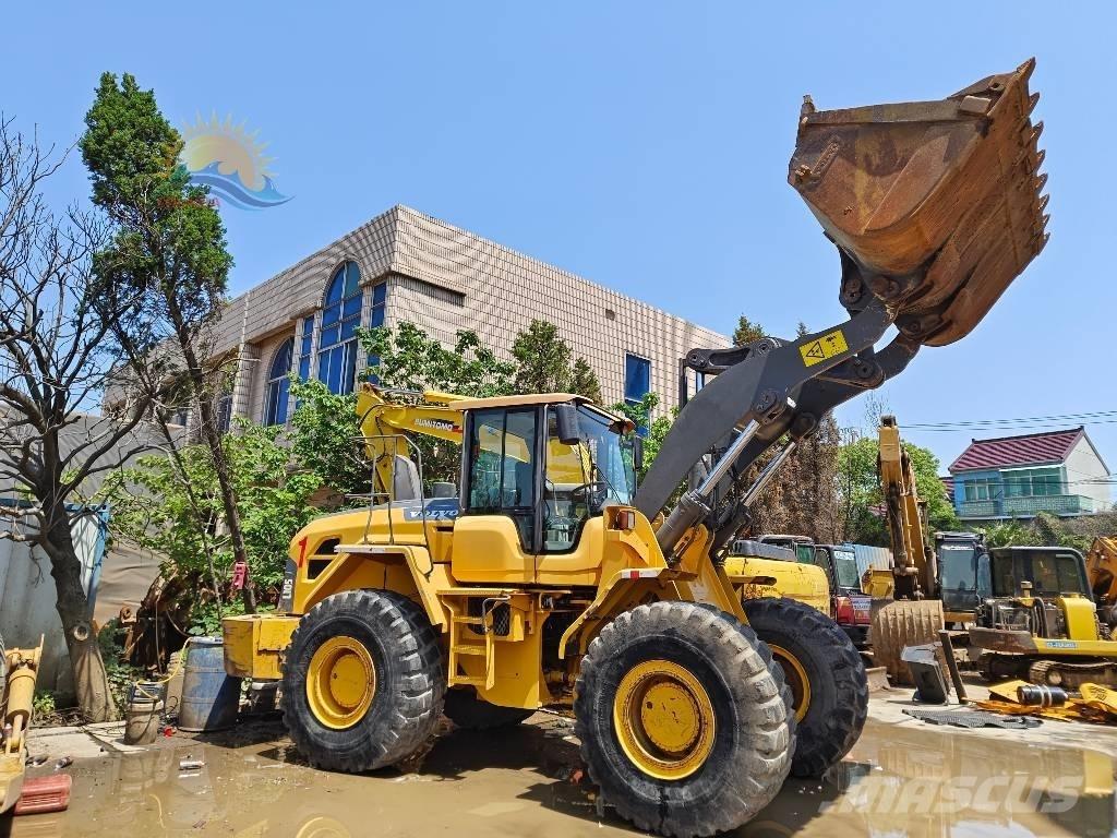 Volvo L 105 Pale gommate