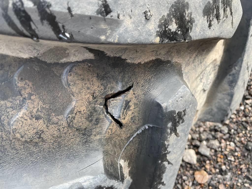 Mitas SET OF WHEELS Pneumatici, ruote e cerchioni