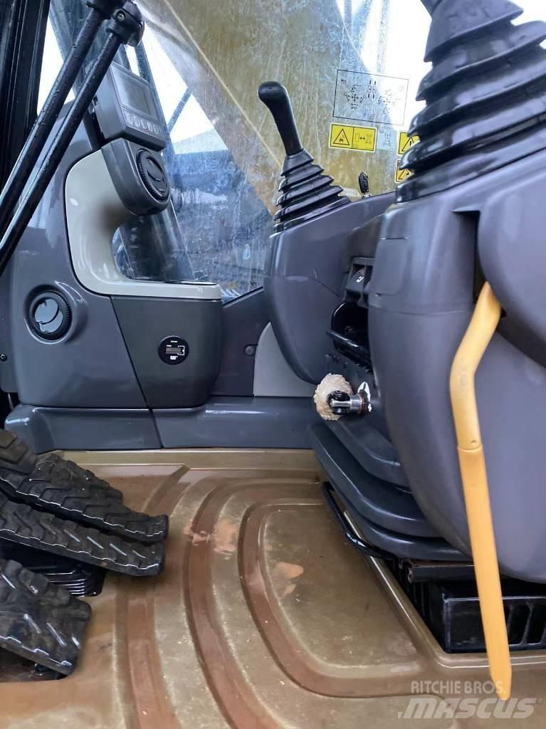 CAT 313 D Escavatori cingolati