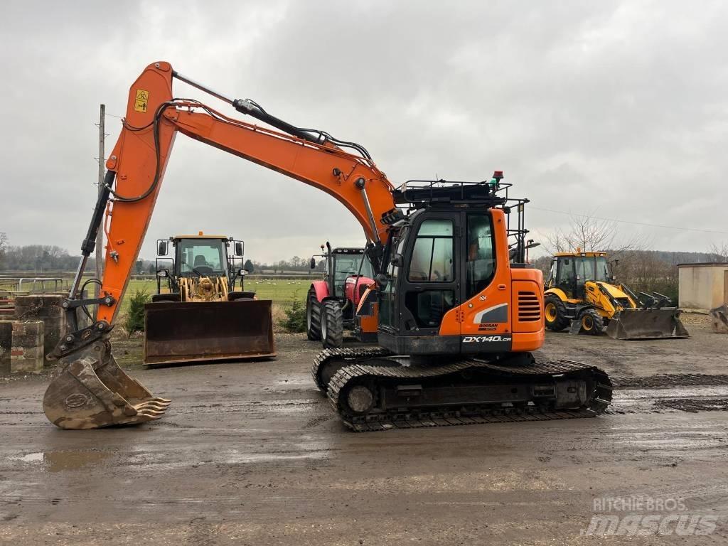 Doosan DX 140 LCR-5 Escavatori cingolati