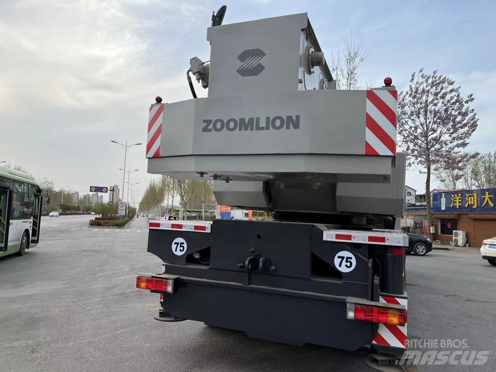 Zoomlion QY70V Gru per tutti i terreni