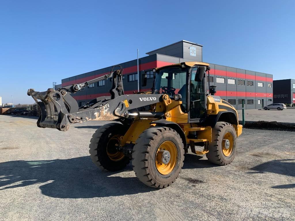 Volvo L 50 H Pale gommate